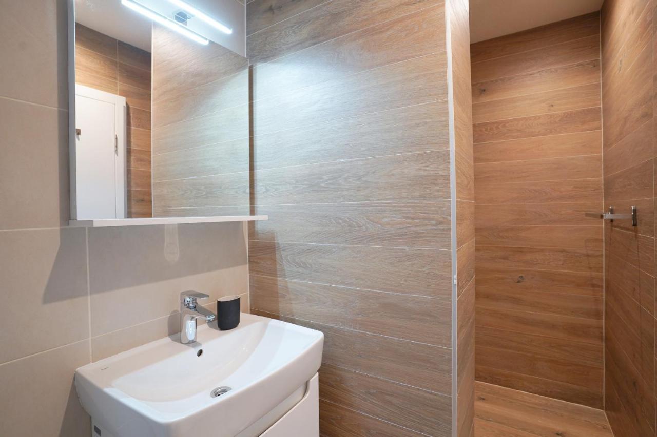 New! Gaiba - Cozy Apartment Nearby The City Hall サラエヴォ エクステリア 写真